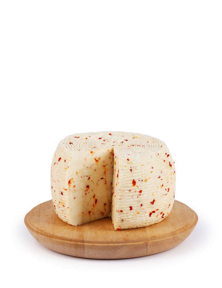 Formaggio Pecorino fresco al peperoncino